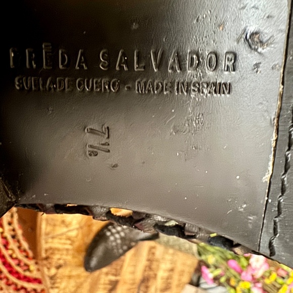 Freda Salvador Wish Studded Oxfords Size 7.5 - Picture 4 of 7